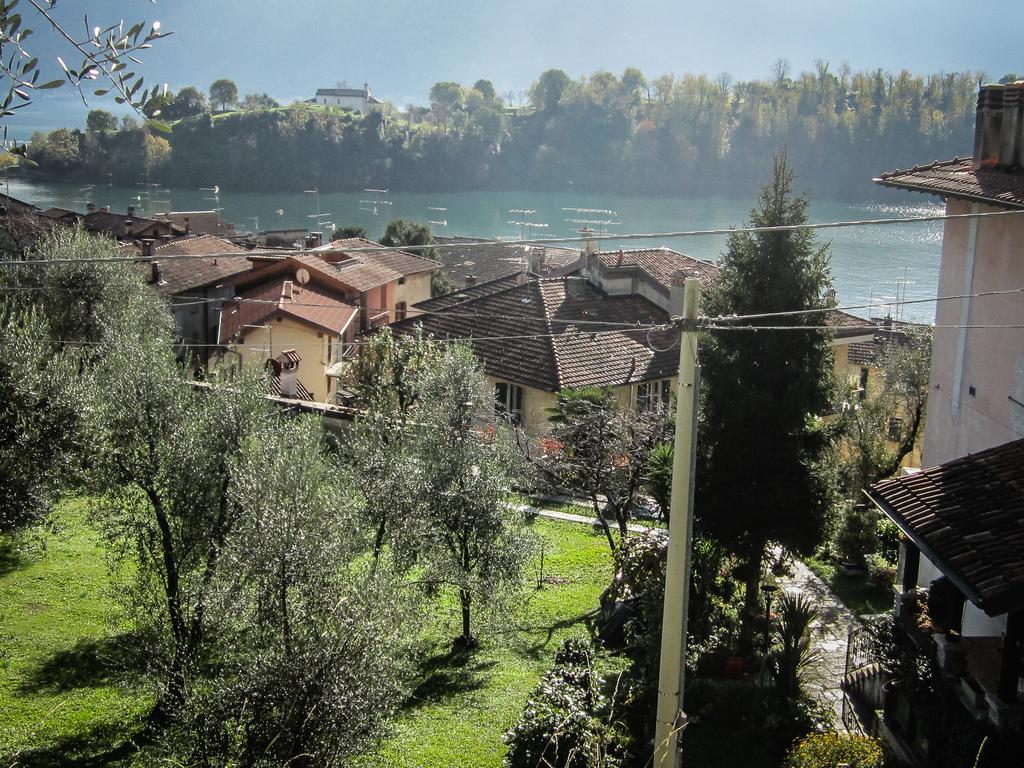 La Casa Di Celeste Ossuccio Bilik gambar