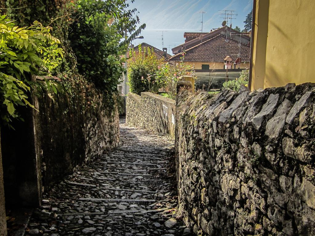 La Casa Di Celeste Ossuccio Bilik gambar